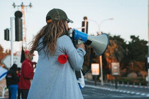Comment choisir une association sociale ou humanitaire à soutenir ?